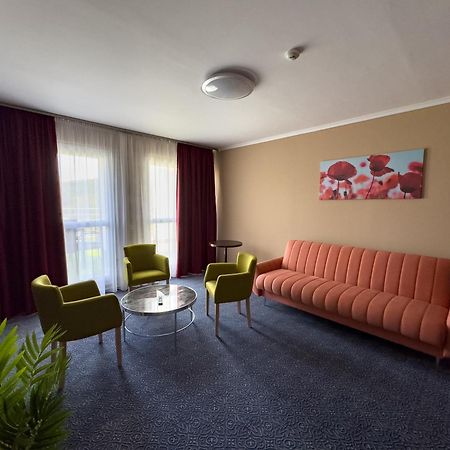 Hotel Aurora Miskolc Eksteriør billede